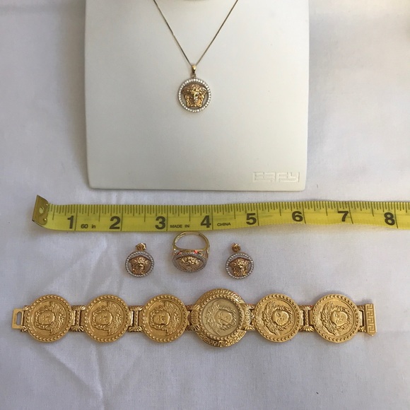 Versace jewelry set - Picture 6 of 6